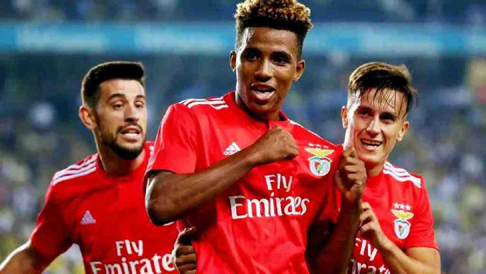 关于塞维利亚内部会议纪要流出:赛前复出首秀,葡超使命明确,心理建设被强调的信息 关于塞维利亚内部会议纪要流出:赛前复出首秀,葡超使命明确,心理建设被强调的信息