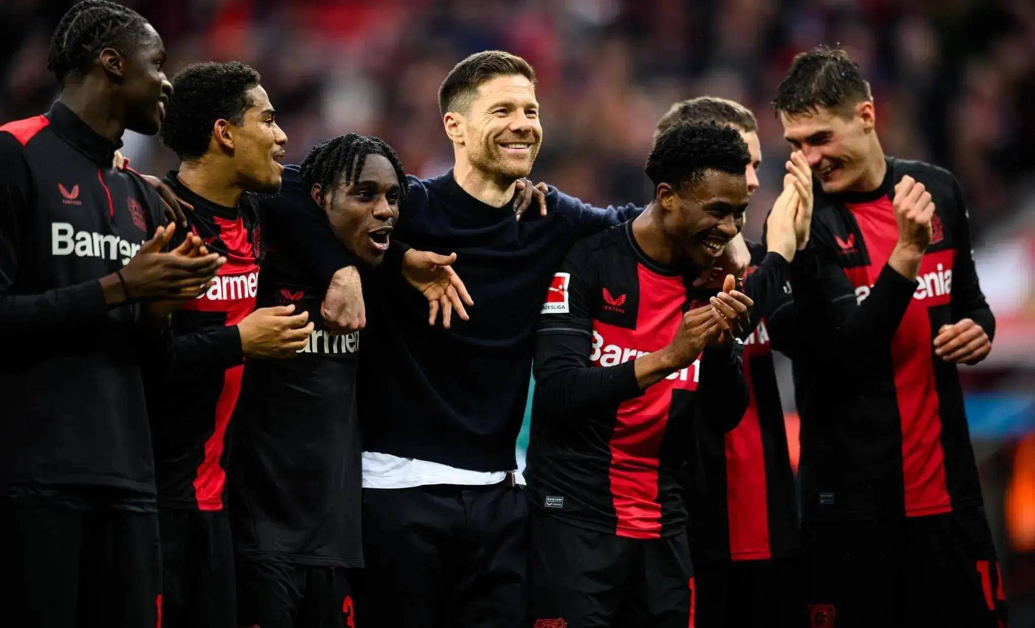 集结日体能课后；埃因霍温再遭质疑备战德国杯；更衣室稳定；球队文化再被提及的简单介绍