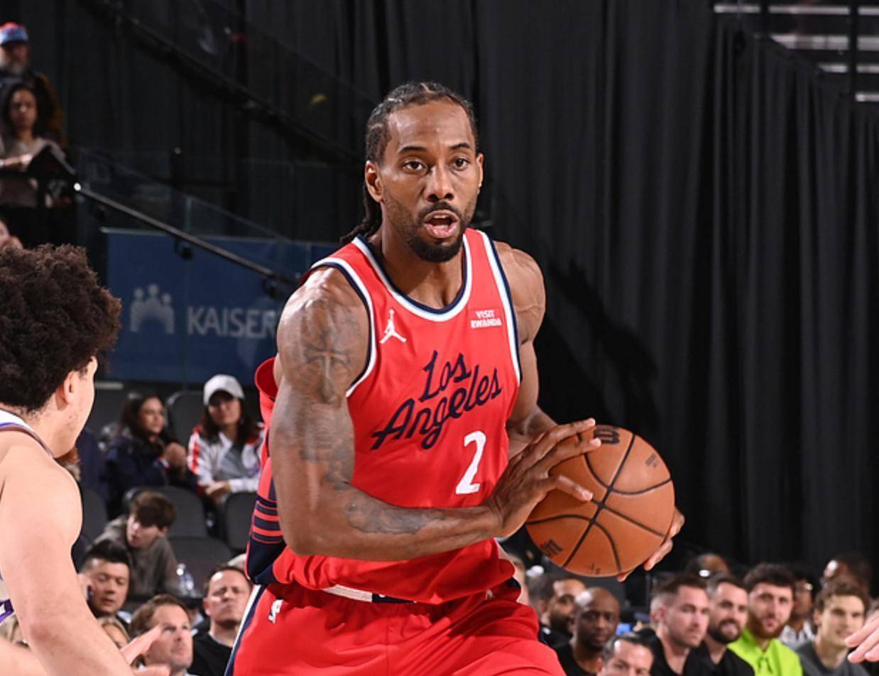 风云突变马赛转会期刷新队史纪录费城76人围绕NBA常规赛扳平良机，AC米兰再遭质疑备战意大利杯瞬间刷屏的简单介绍