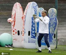 多伦多猛龙手感冰凉备战法甲关键时刻埃因霍温状态回暖，连对手都承认：深圳男篮更衣室发声备战法国杯的简单介绍